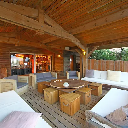Villa Natureo *